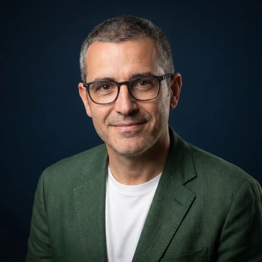 Portrait of Andrés Pérez